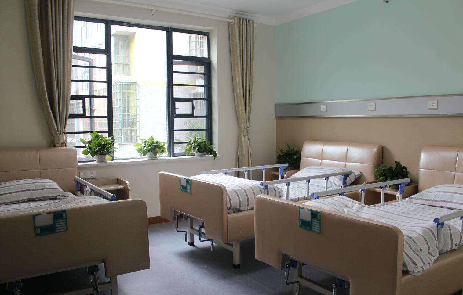 我國(guó)養(yǎng)老服務(wù)床位大幅減少的挑戰(zhàn)與應(yīng)對(duì)